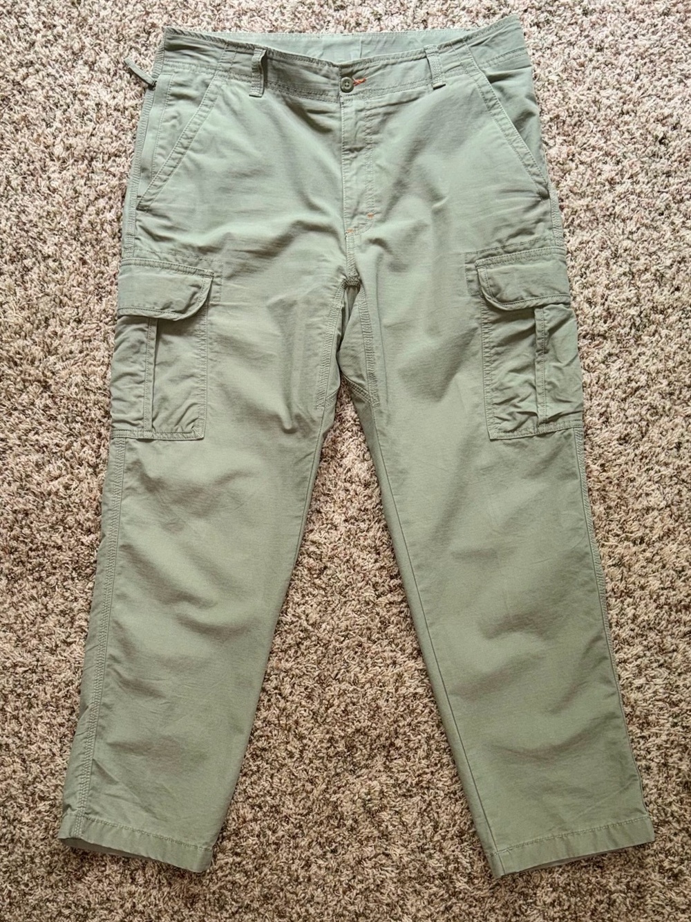 Mint men’s *L.L. BEAN* natural fit cotton casual outdoor cargo pants - 34/30